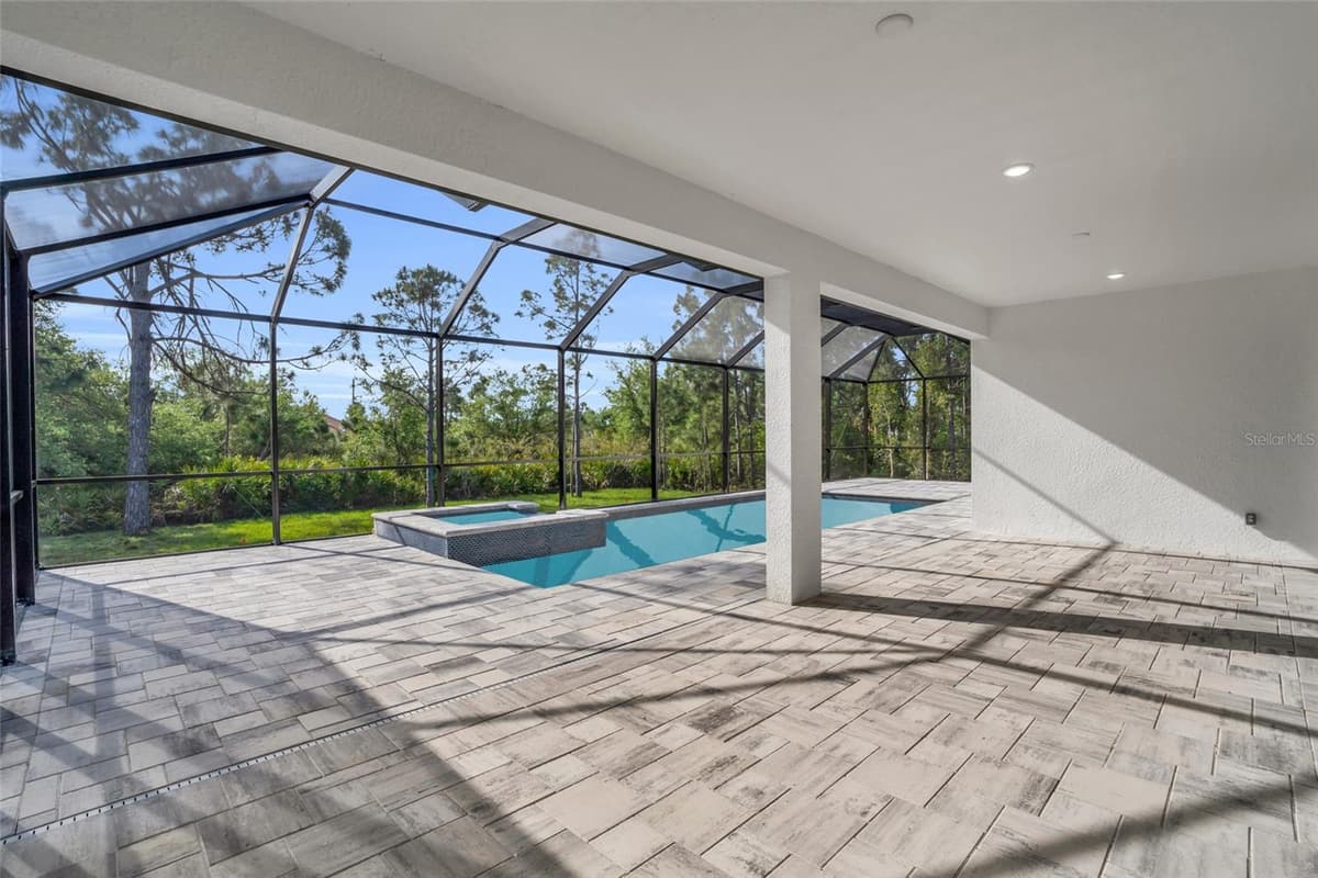 9108 SANTA LUCIA DRIVE — photo 33 of 39