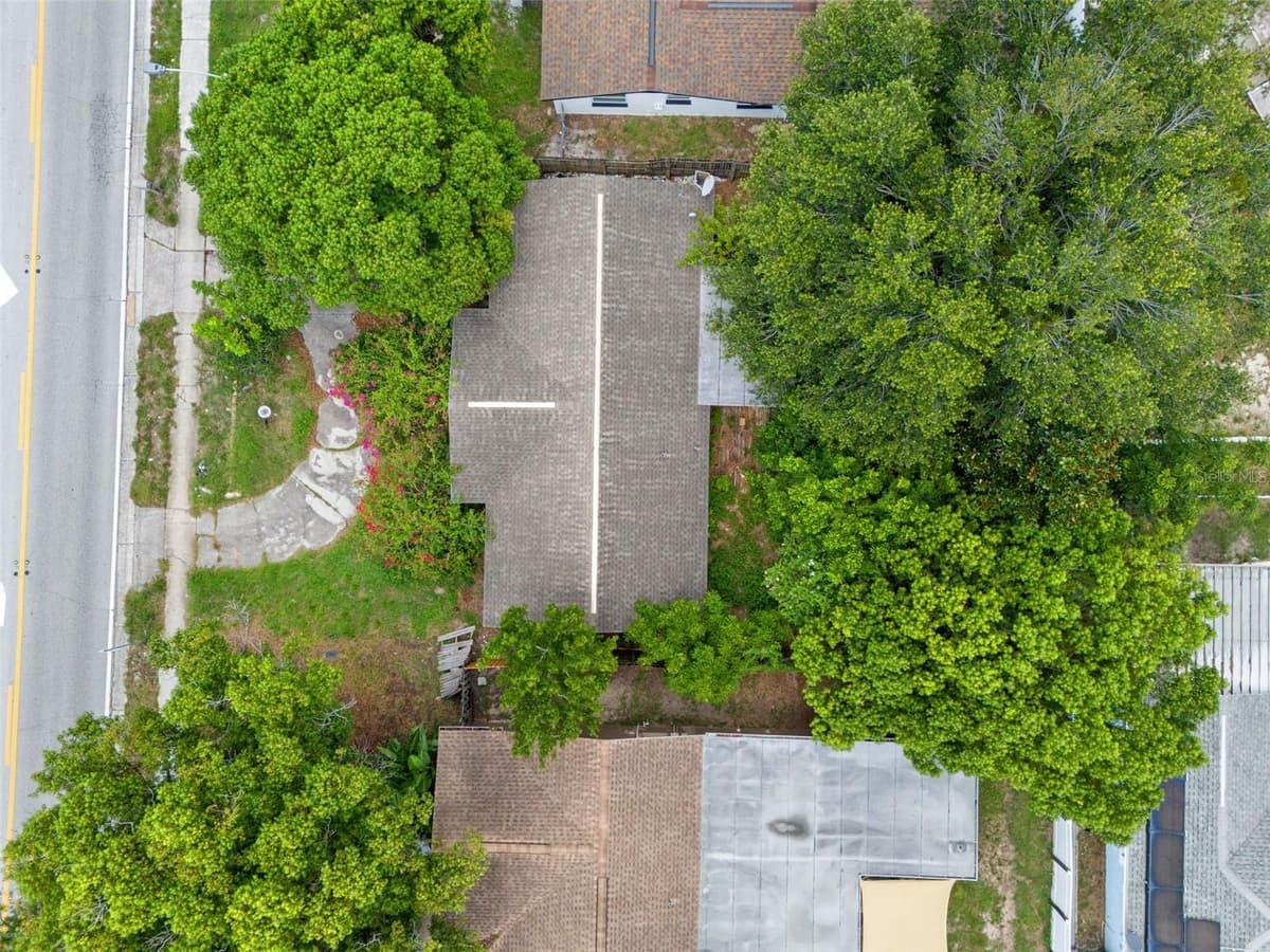 7721 EMBASSY BOULEVARD — photo 16 of 22