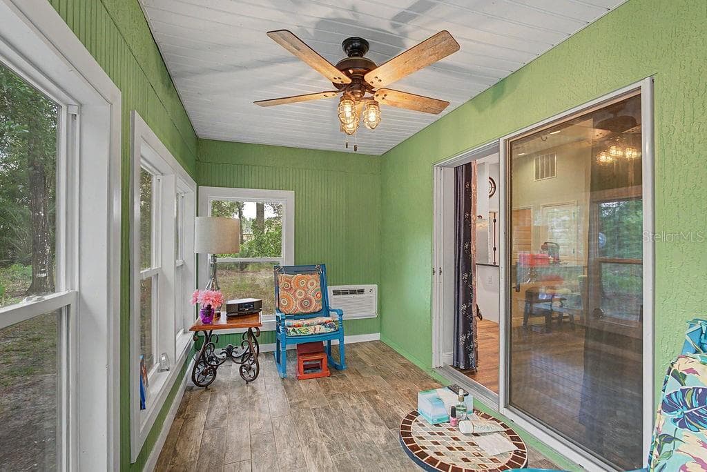 1952 RUTLAND DRIVE — photo 14 of 37