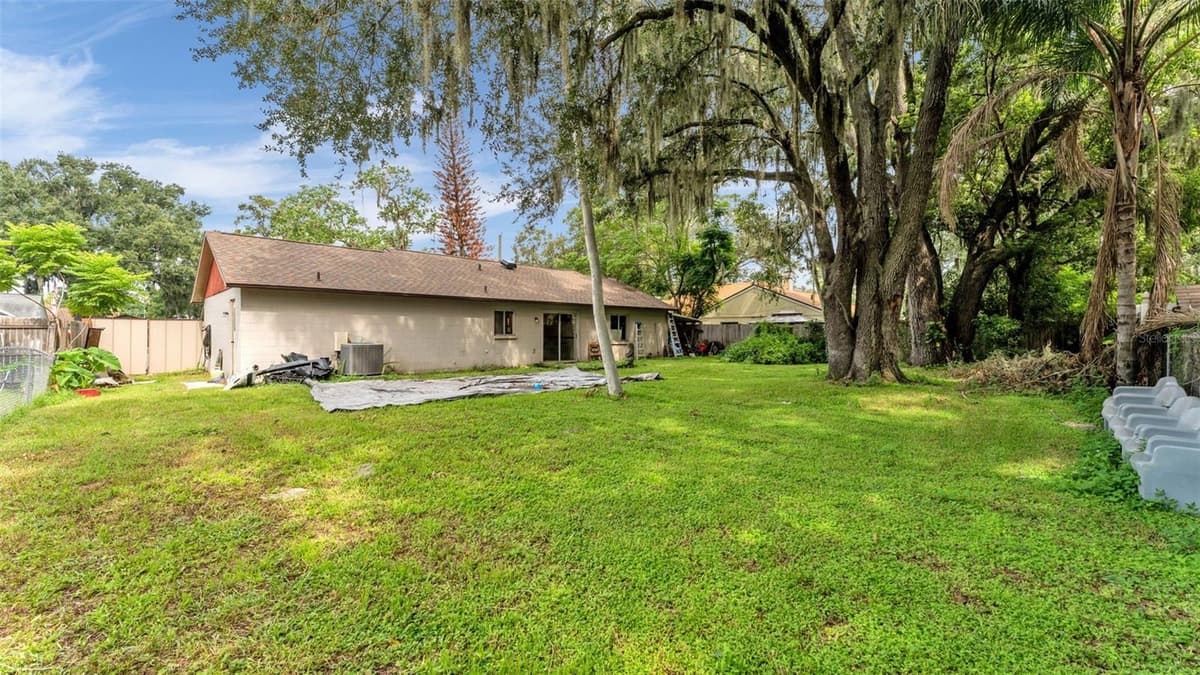 2110 JOHNSON LOOP — photo 27 of 32