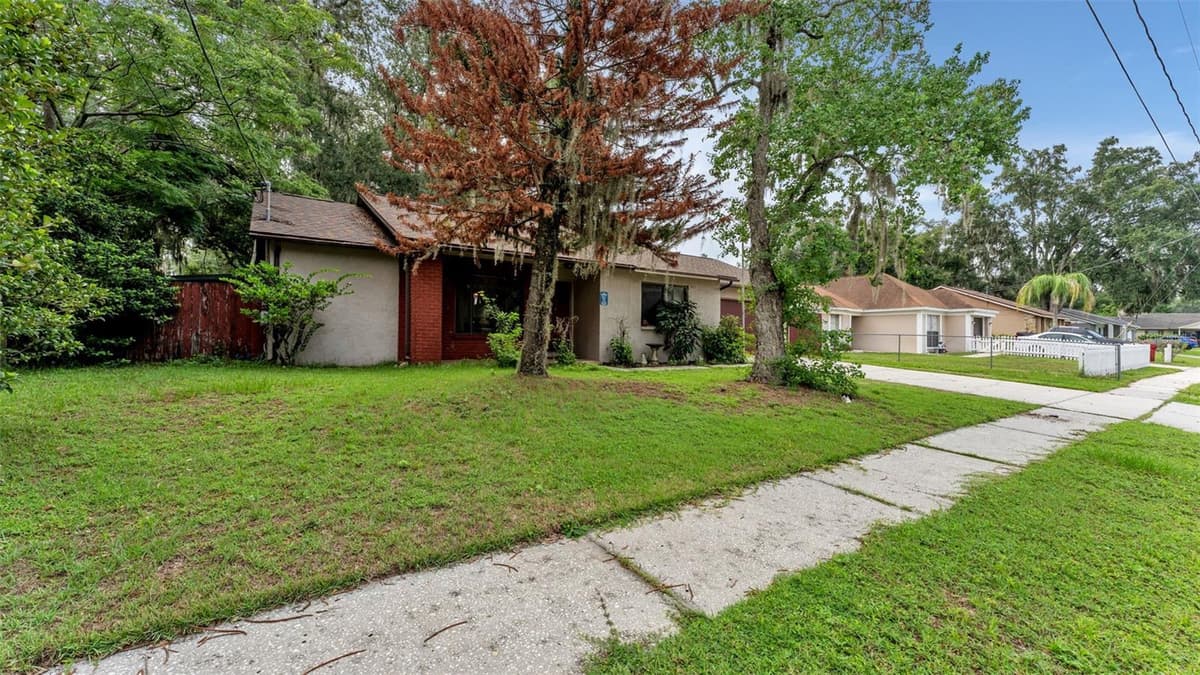 2110 JOHNSON LOOP — photo 31 of 32