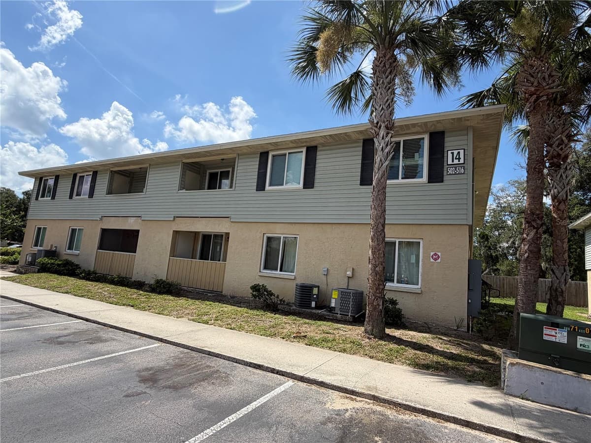 502 GOLDEN RAINTREE PLACE — photo 5 of 22