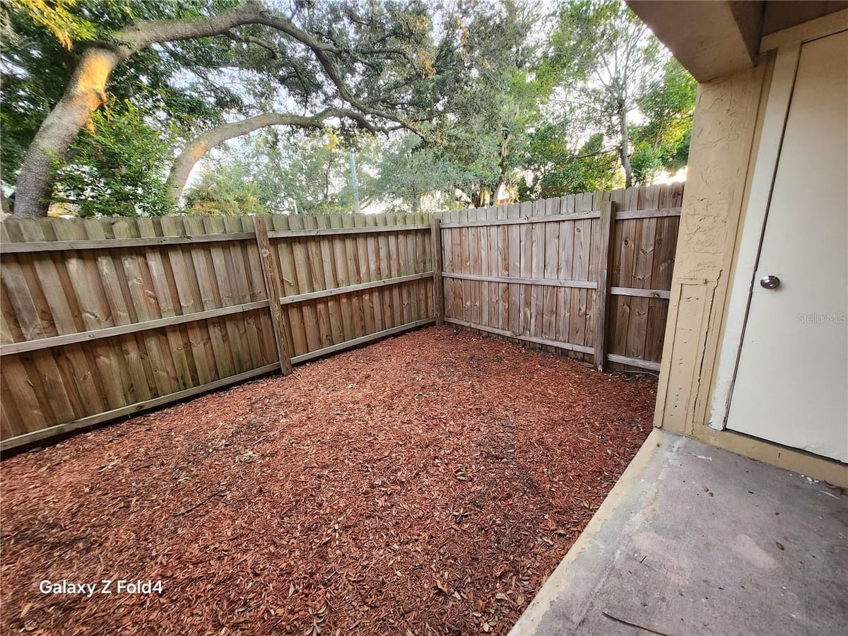 502 GOLDEN RAINTREE PLACE — photo 16 of 22