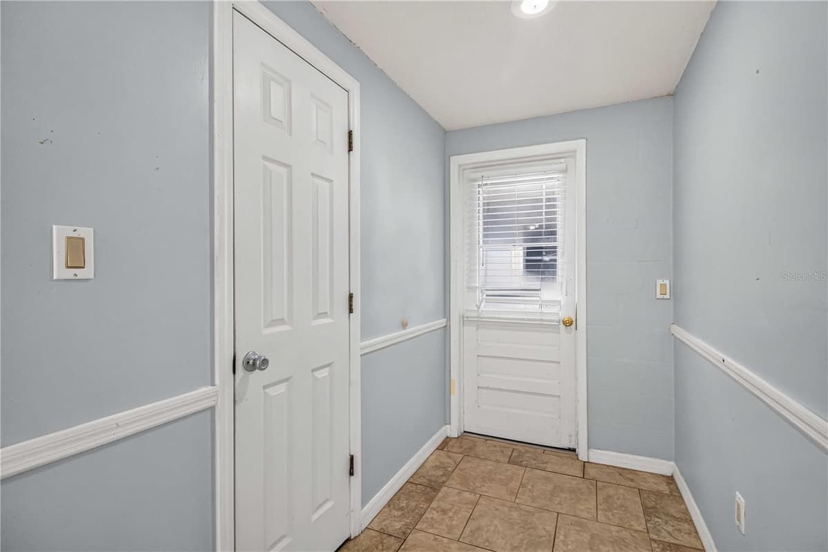 4734 DELMONTE AVENUE — photo 22 of 34