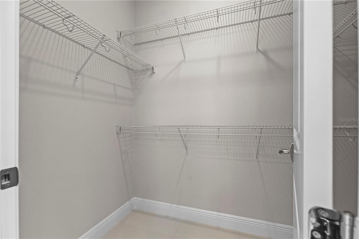 18388 ROCKPORT PLACE — photo 13 of 48