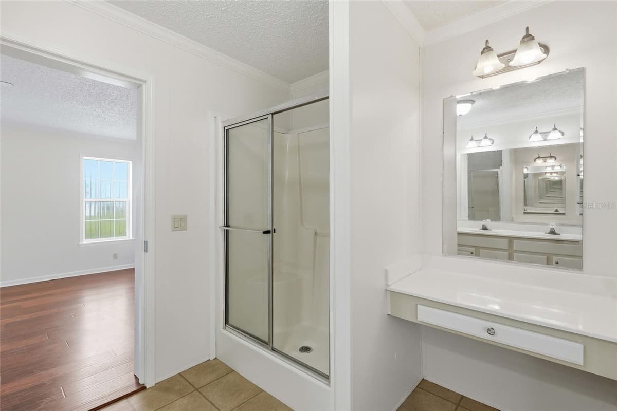 29228 MARYLU AVENUE — photo 17 of 32
