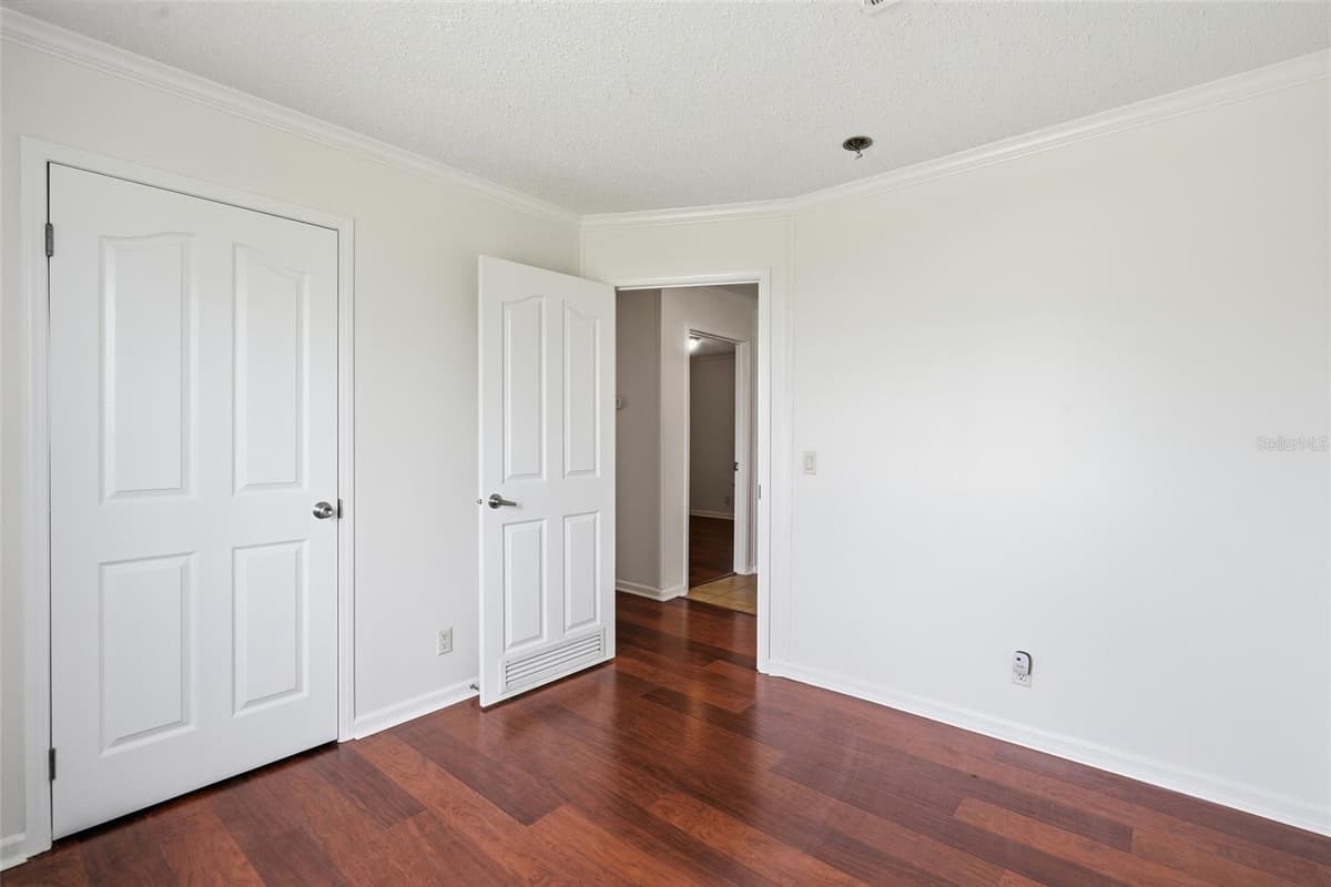 29228 MARYLU AVENUE — photo 19 of 32