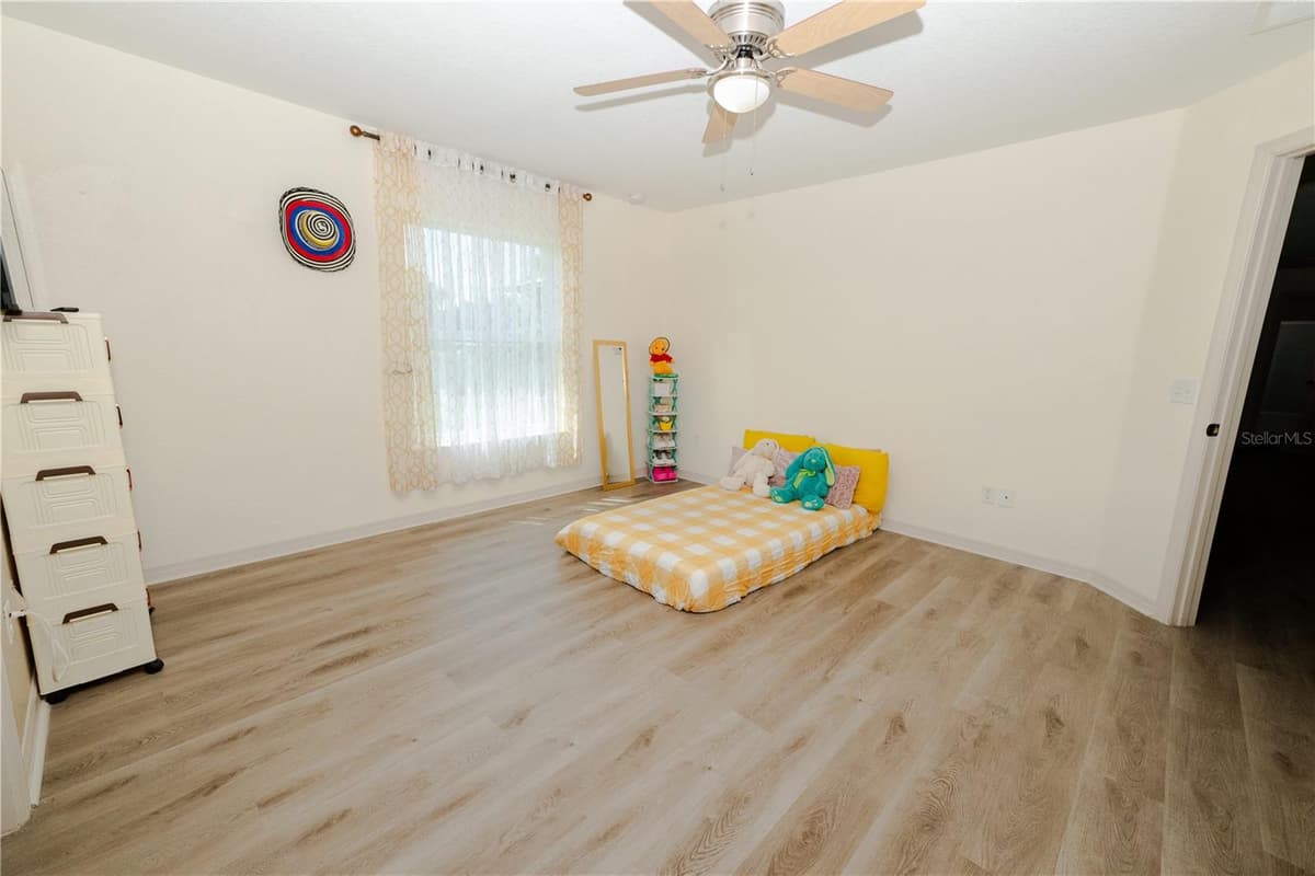 263 EMERALD ROAD — photo 32 of 67