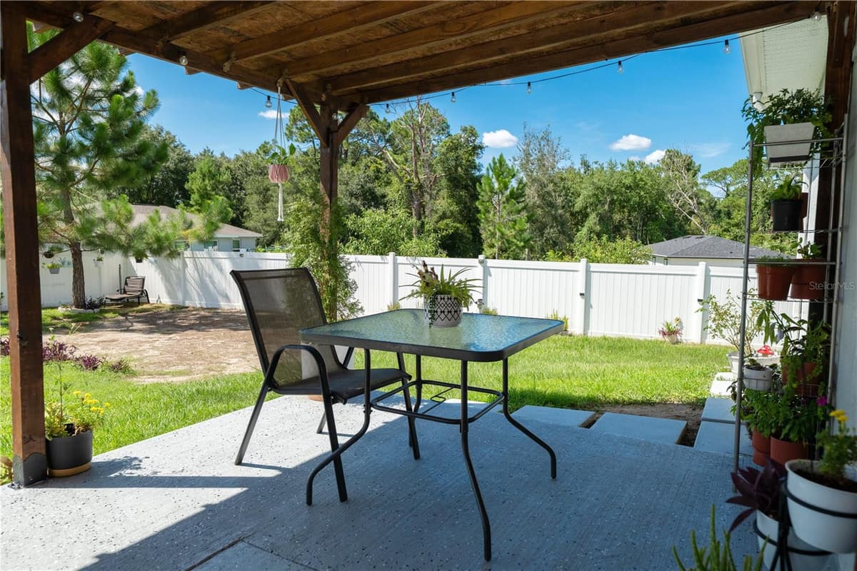 263 EMERALD ROAD — photo 14 of 67