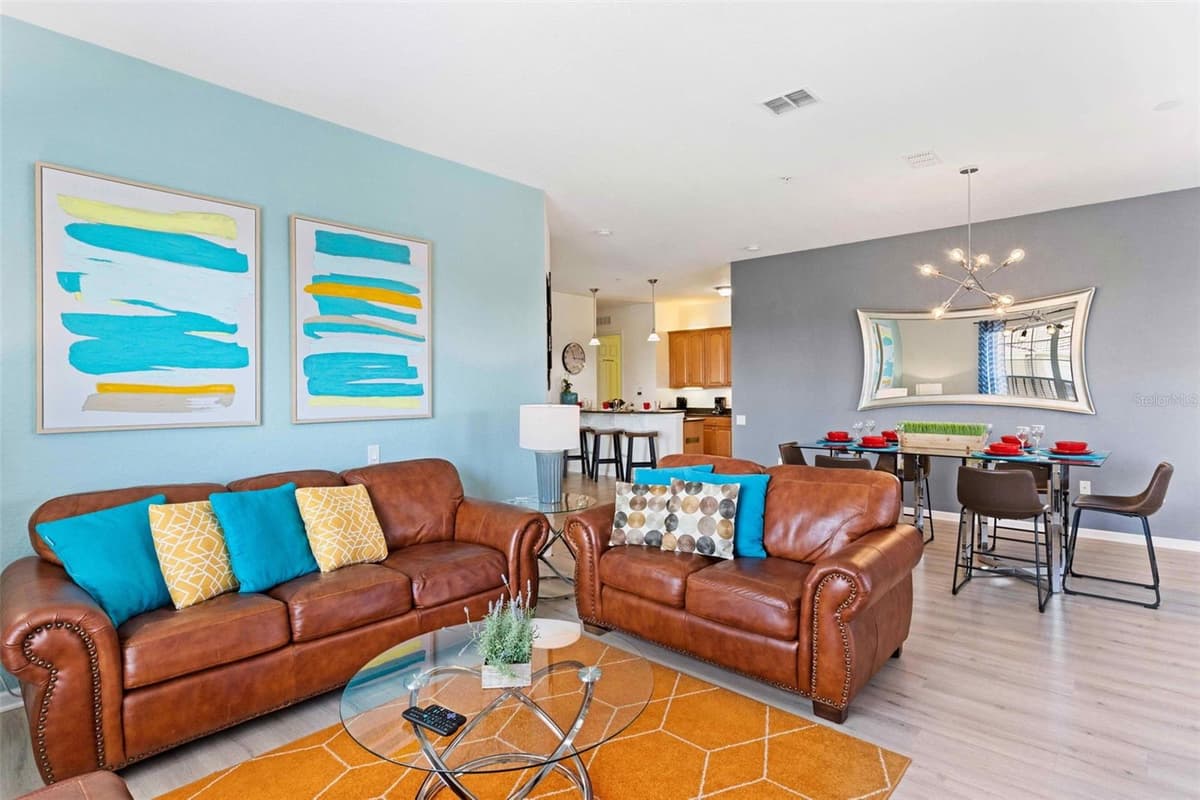 4840 CAYVIEW AVENUE — photo 4 of 66