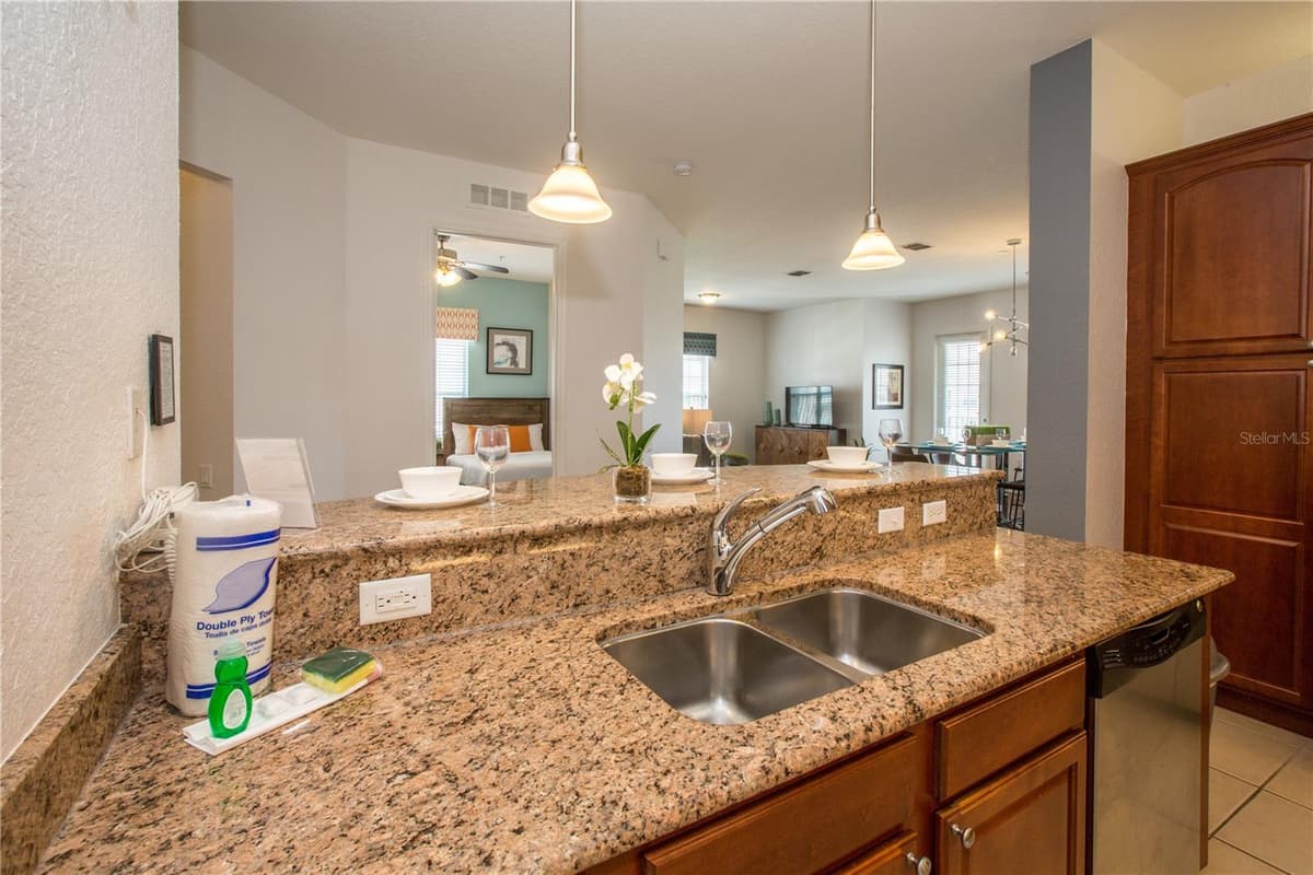 5049 SHOREWAY LOOP — photo 11 of 56