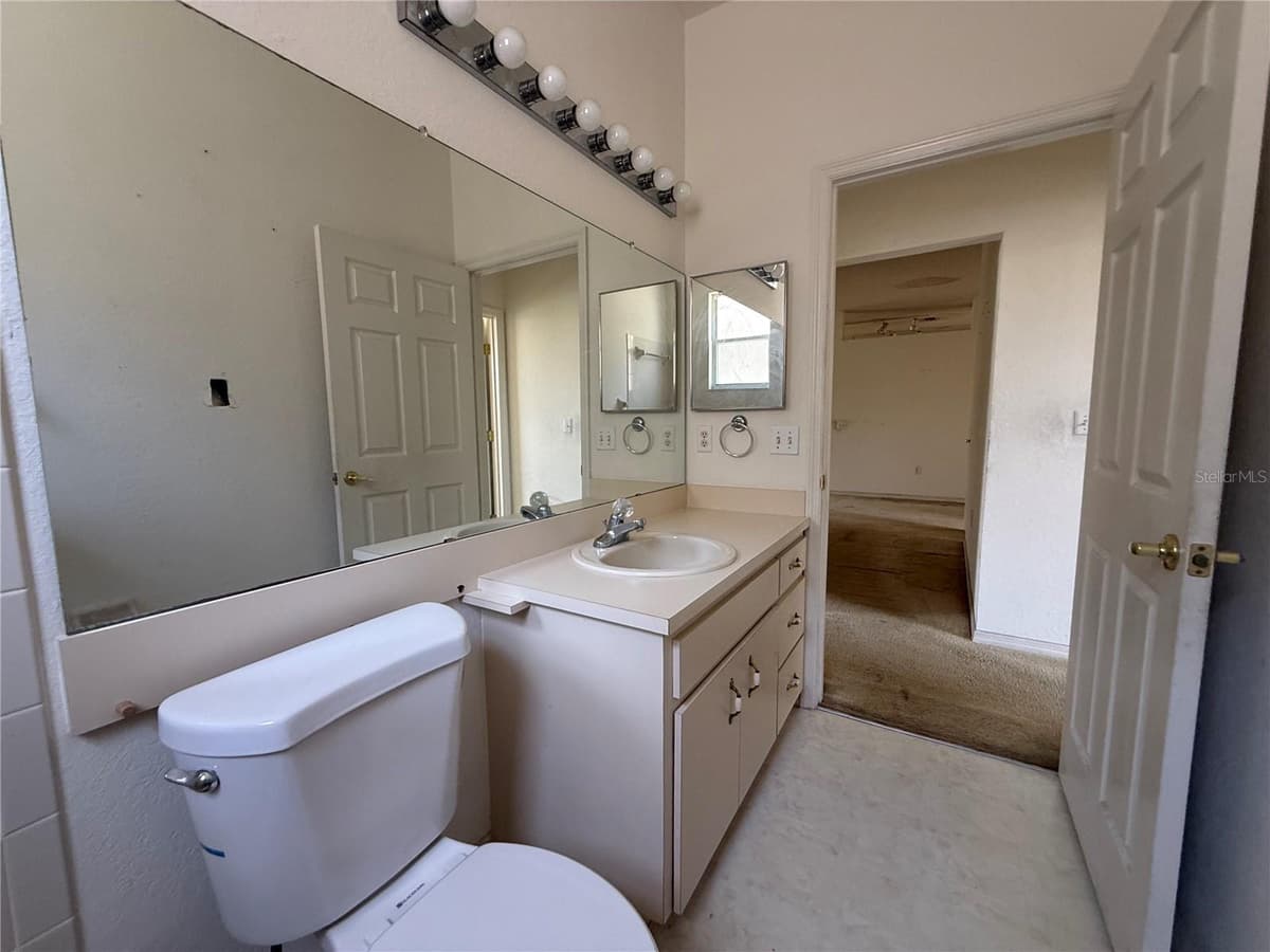 7422 GINGKO AVENUE — photo 15 of 26