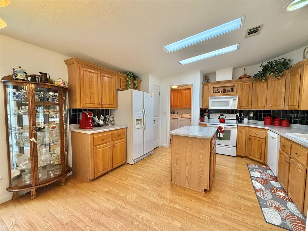 151 SAGO PALM DRIVE — photo 4 of 81