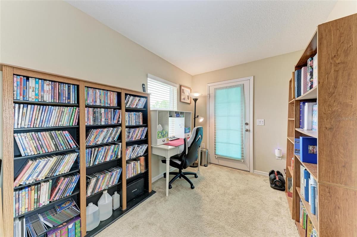 12662 SHIMMERING OAK CIRCLE — photo 25 of 53
