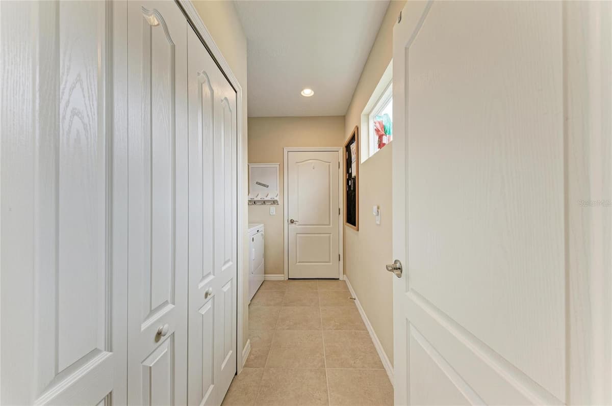 12662 SHIMMERING OAK CIRCLE — photo 31 of 53