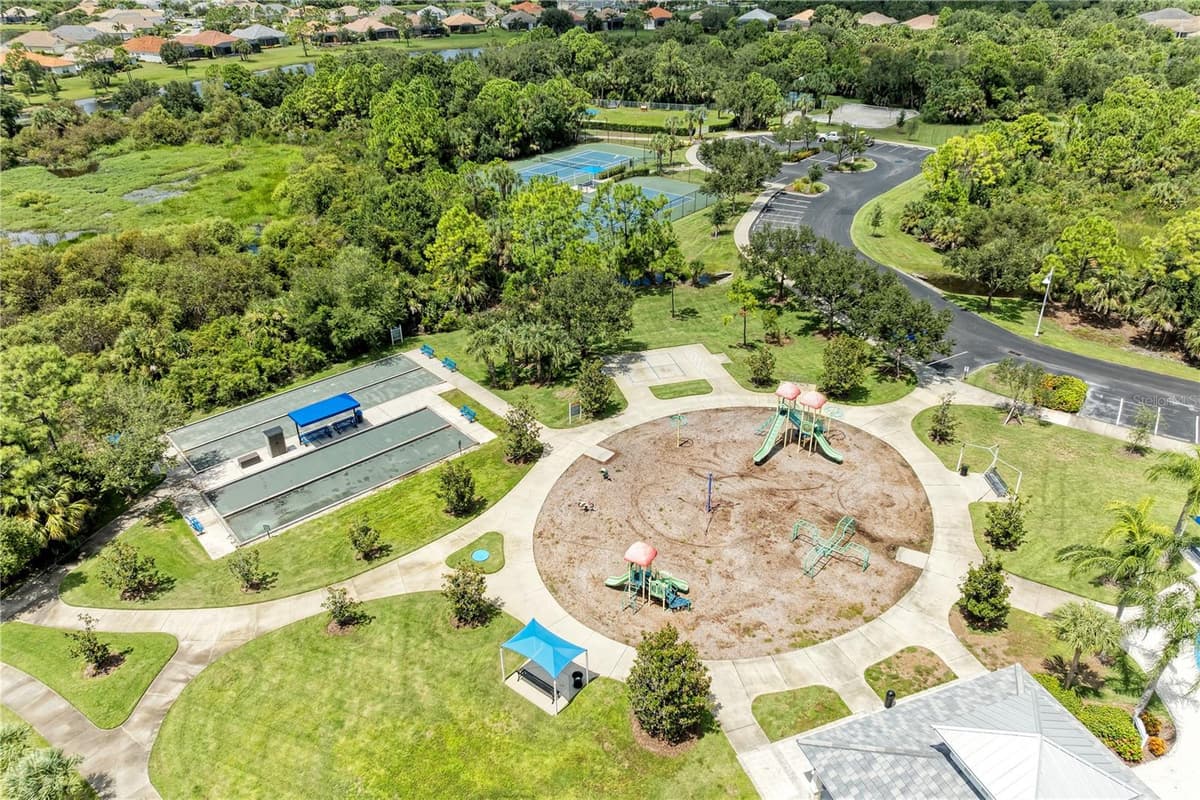 12662 SHIMMERING OAK CIRCLE — photo 41 of 53