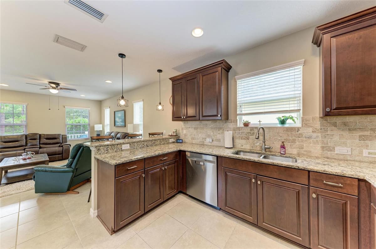 12662 SHIMMERING OAK CIRCLE — photo 8 of 53