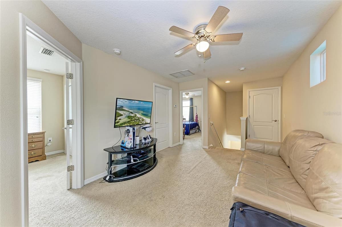 12662 SHIMMERING OAK CIRCLE — photo 26 of 53