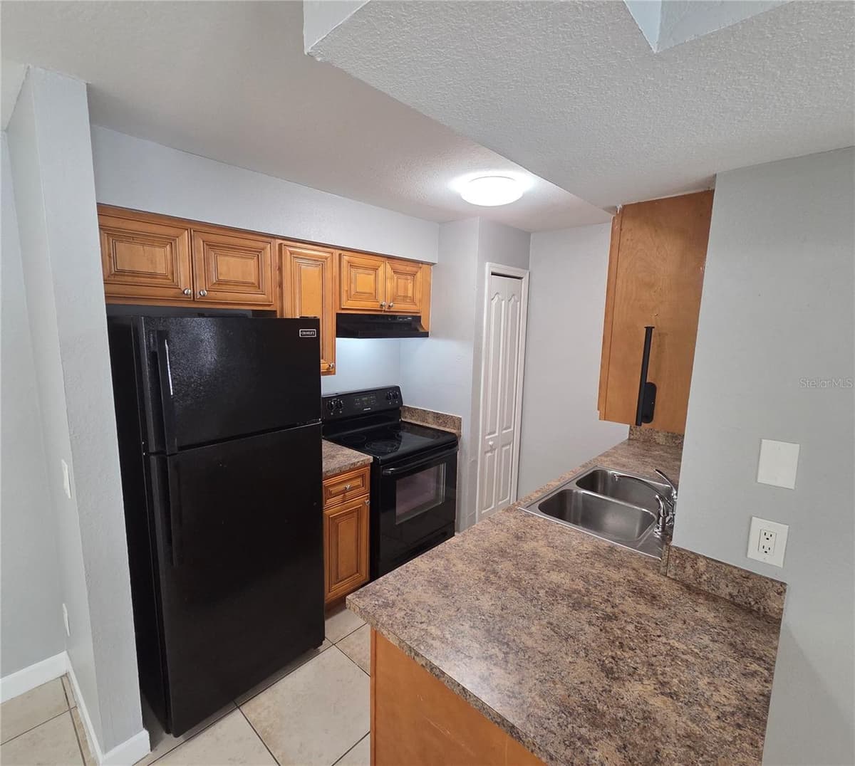 510 GOLDEN RAINTREE PLACE — photo 9 of 21