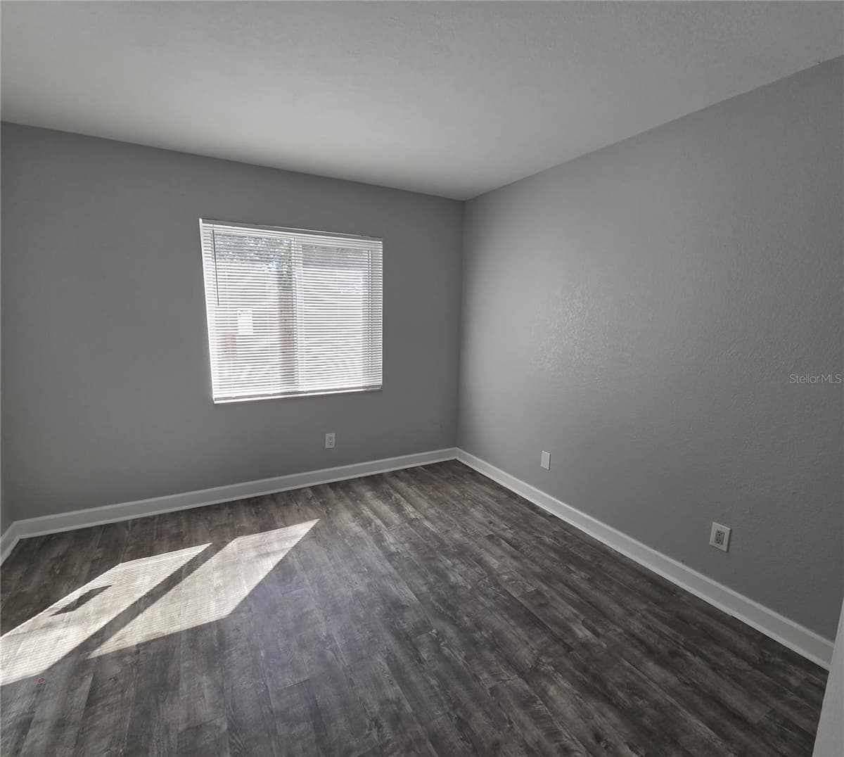 510 GOLDEN RAINTREE PLACE — photo 18 of 21