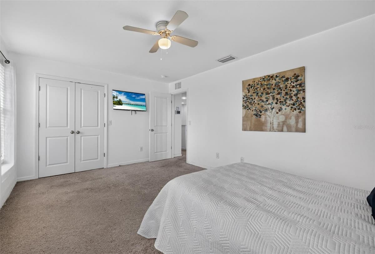 6541 DEVESTA LOOP — photo 37 of 61