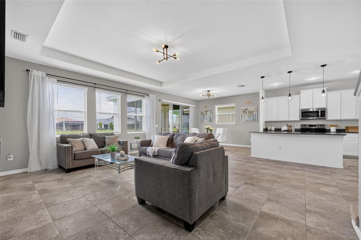 6541 DEVESTA LOOP — photo 11 of 61