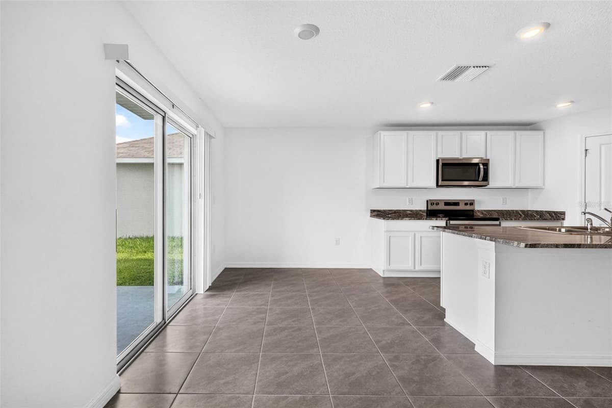 7622 ROSEWOOD GARDEN LOOP — photo 21 of 74