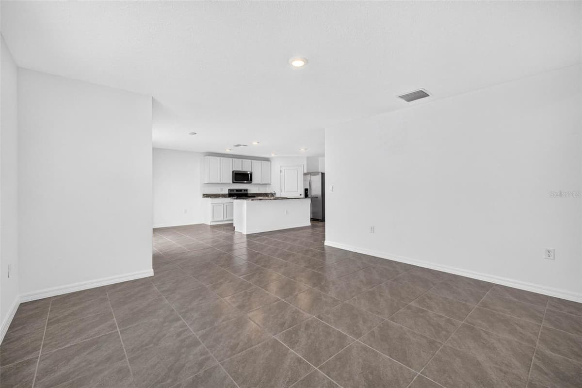 7622 ROSEWOOD GARDEN LOOP — photo 11 of 74