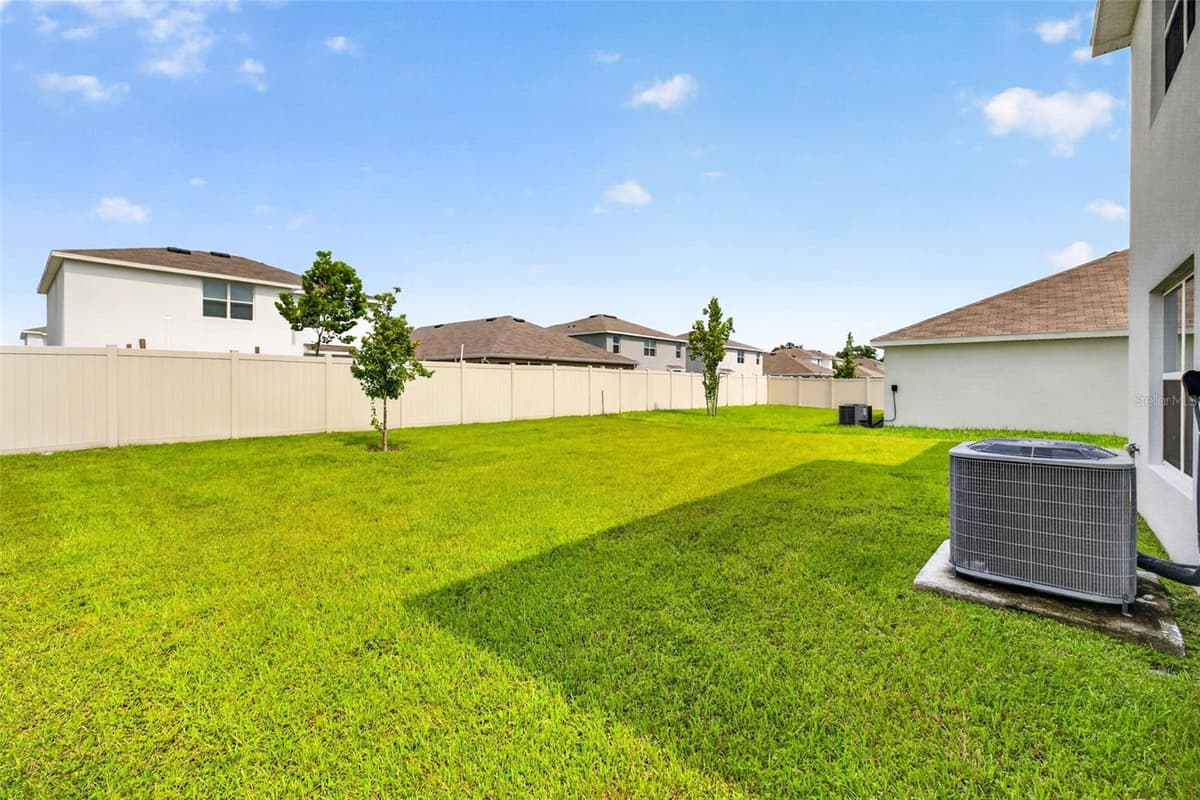 7622 ROSEWOOD GARDEN LOOP — photo 50 of 74