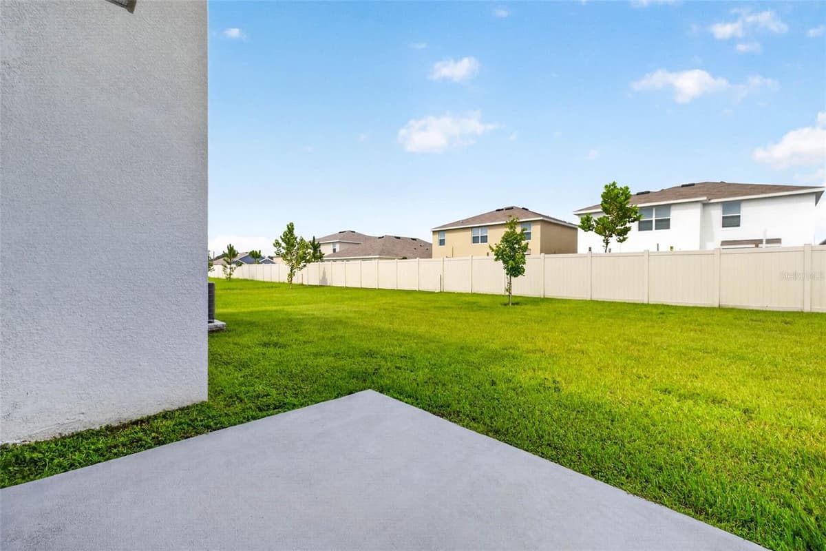7622 ROSEWOOD GARDEN LOOP — photo 47 of 74