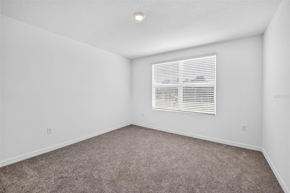 7622 ROSEWOOD GARDEN LOOP — photo 32 of 74