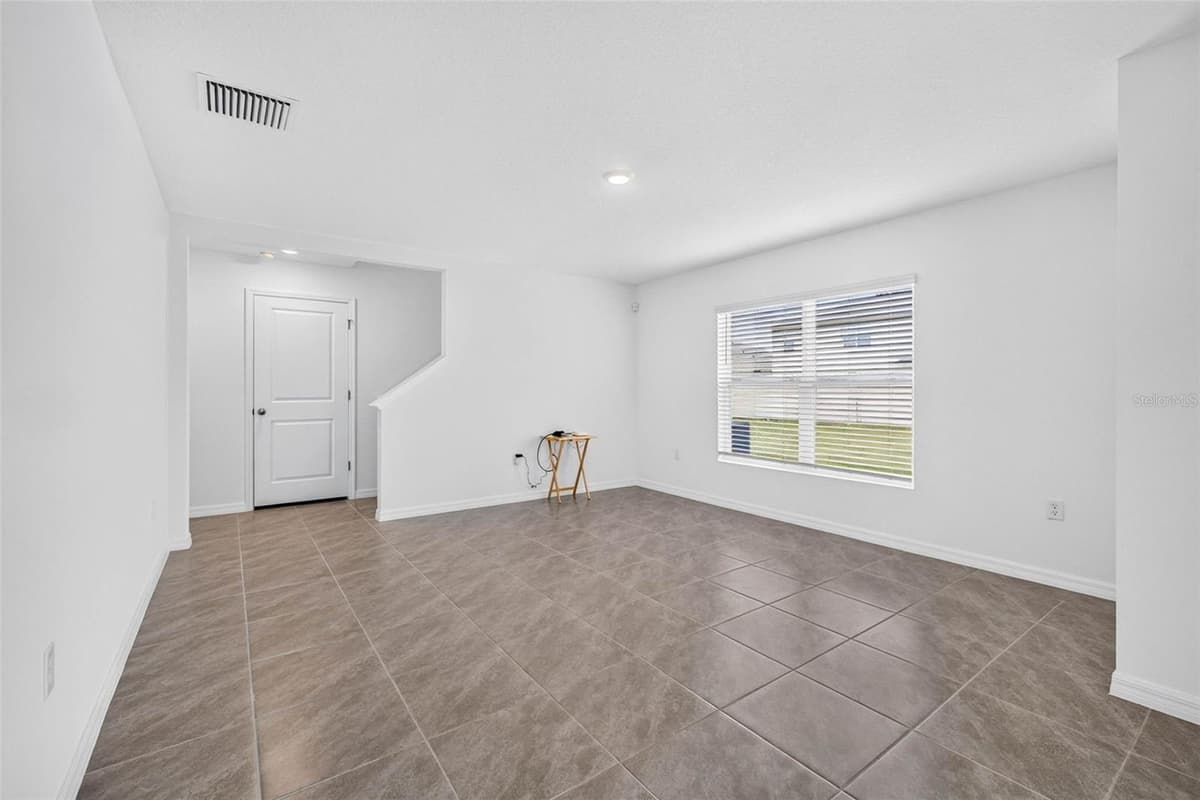 7622 ROSEWOOD GARDEN LOOP — photo 7 of 74