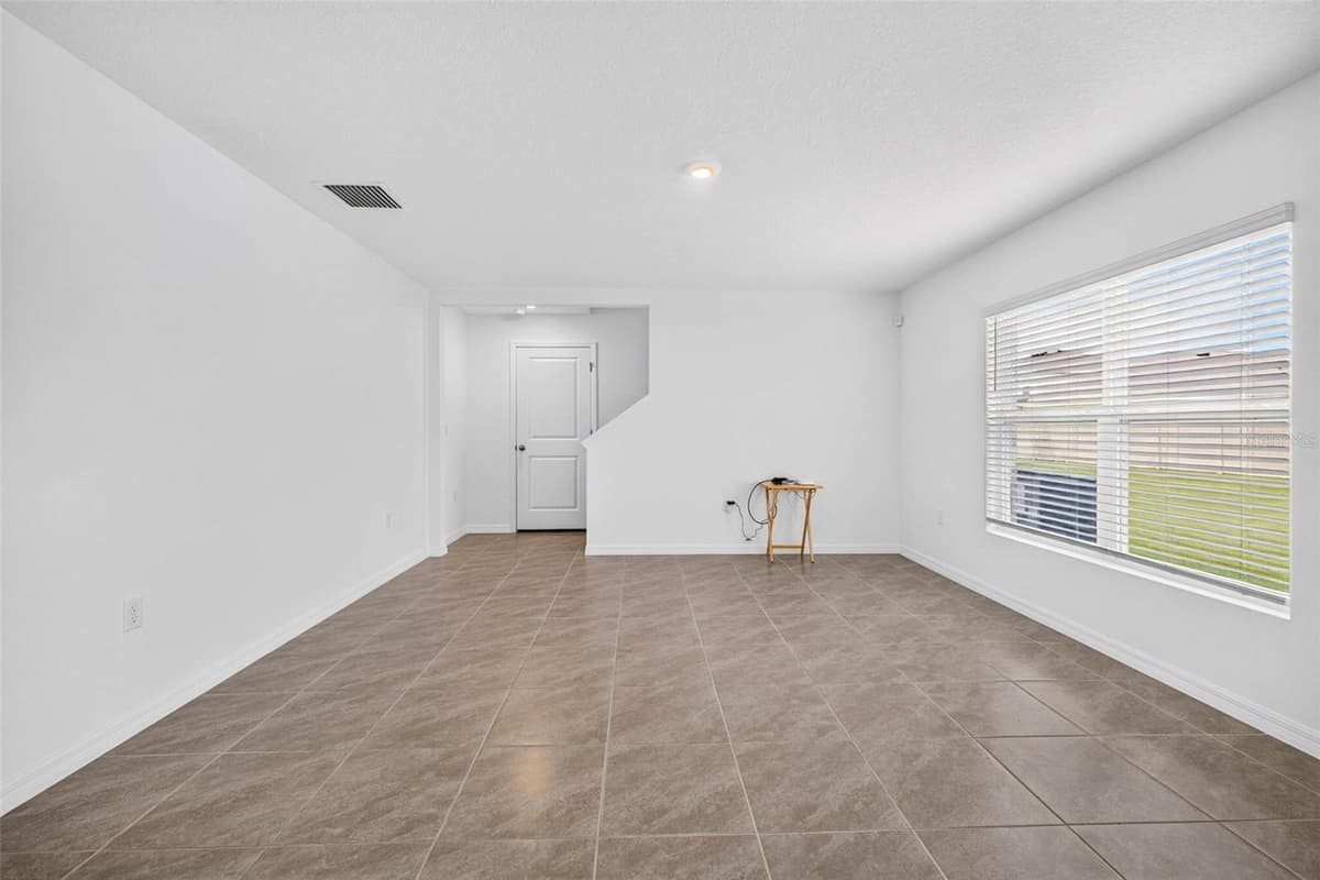 7622 ROSEWOOD GARDEN LOOP — photo 8 of 74