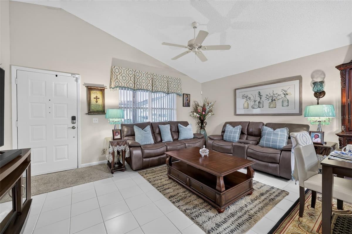 4772 SILVER CIRCLE — photo 7 of 26