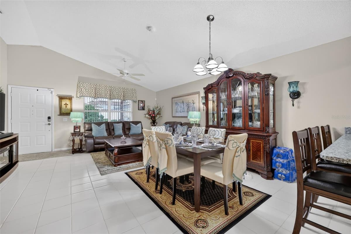 4772 SILVER CIRCLE — photo 9 of 26