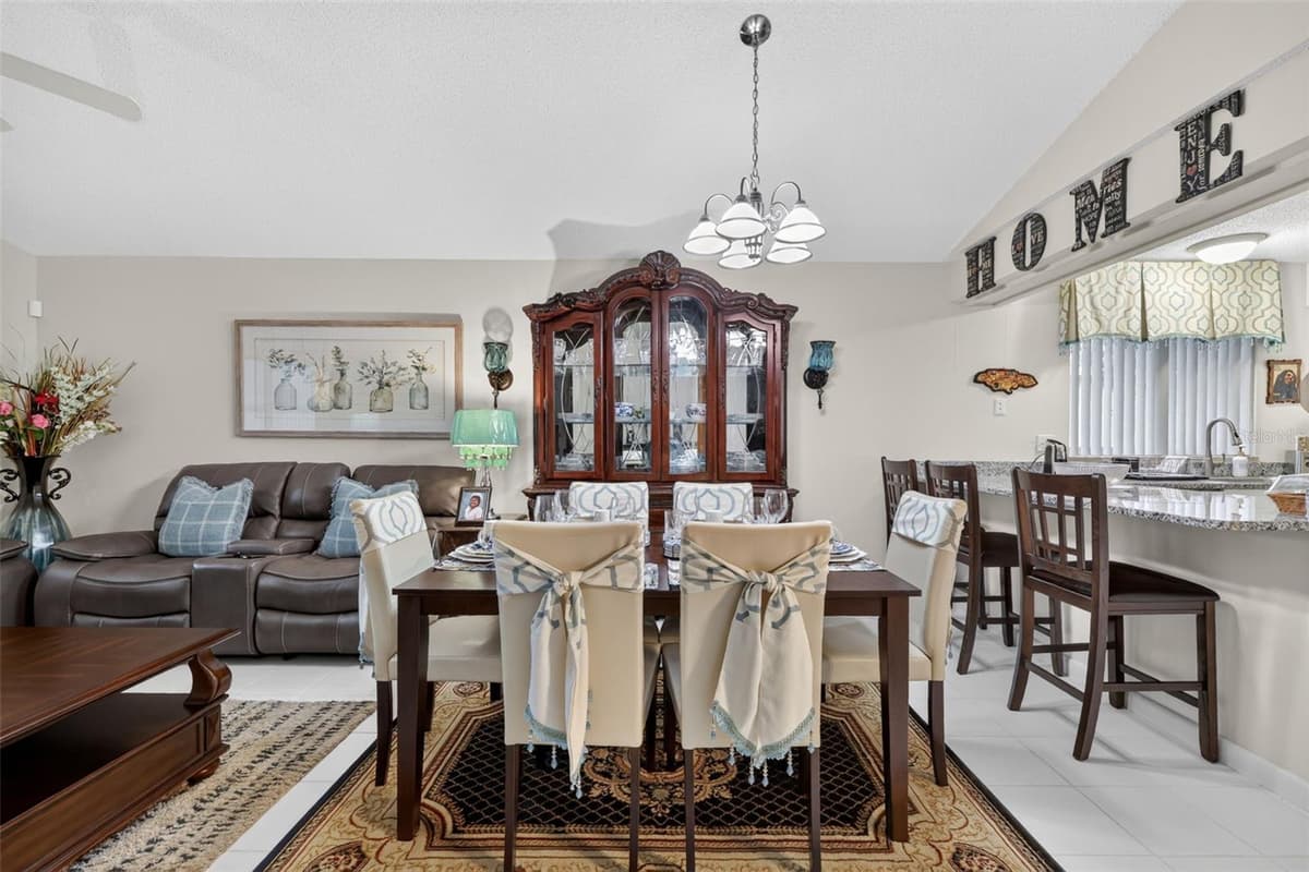 4772 SILVER CIRCLE — photo 8 of 26