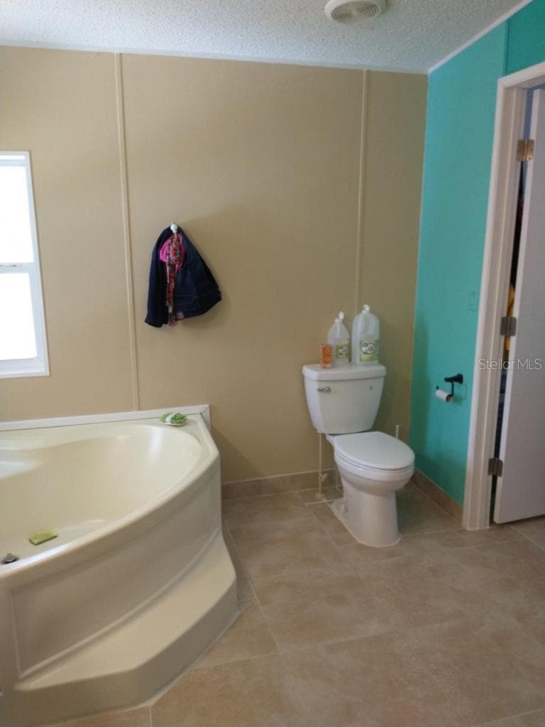 2042 SUNWOOD POINT — photo 20 of 22