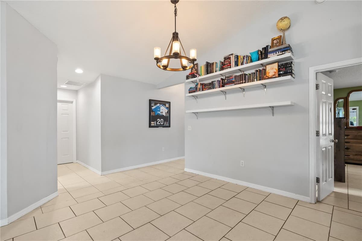 10022 CAROLE PLACE — photo 16 of 35