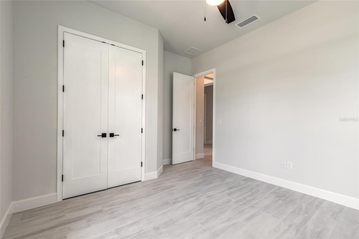 321 AQUAMARINE WAY — photo 6 of 39