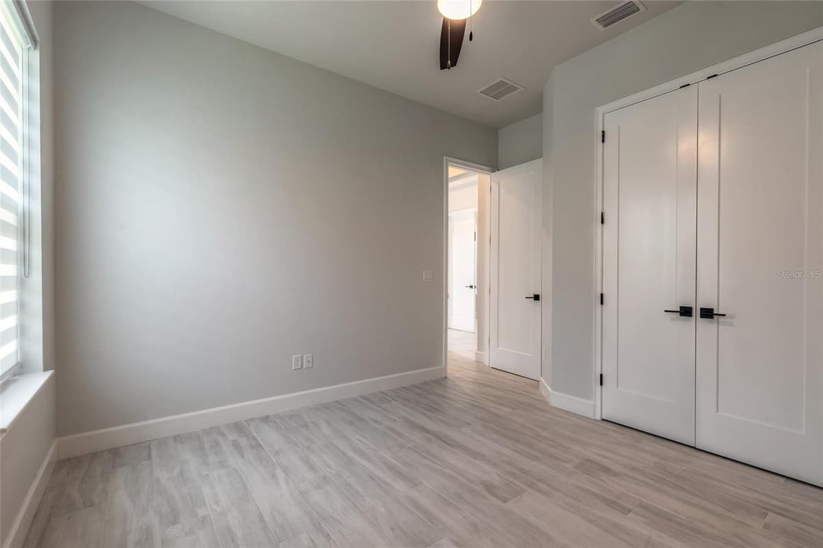 321 AQUAMARINE WAY — photo 9 of 39