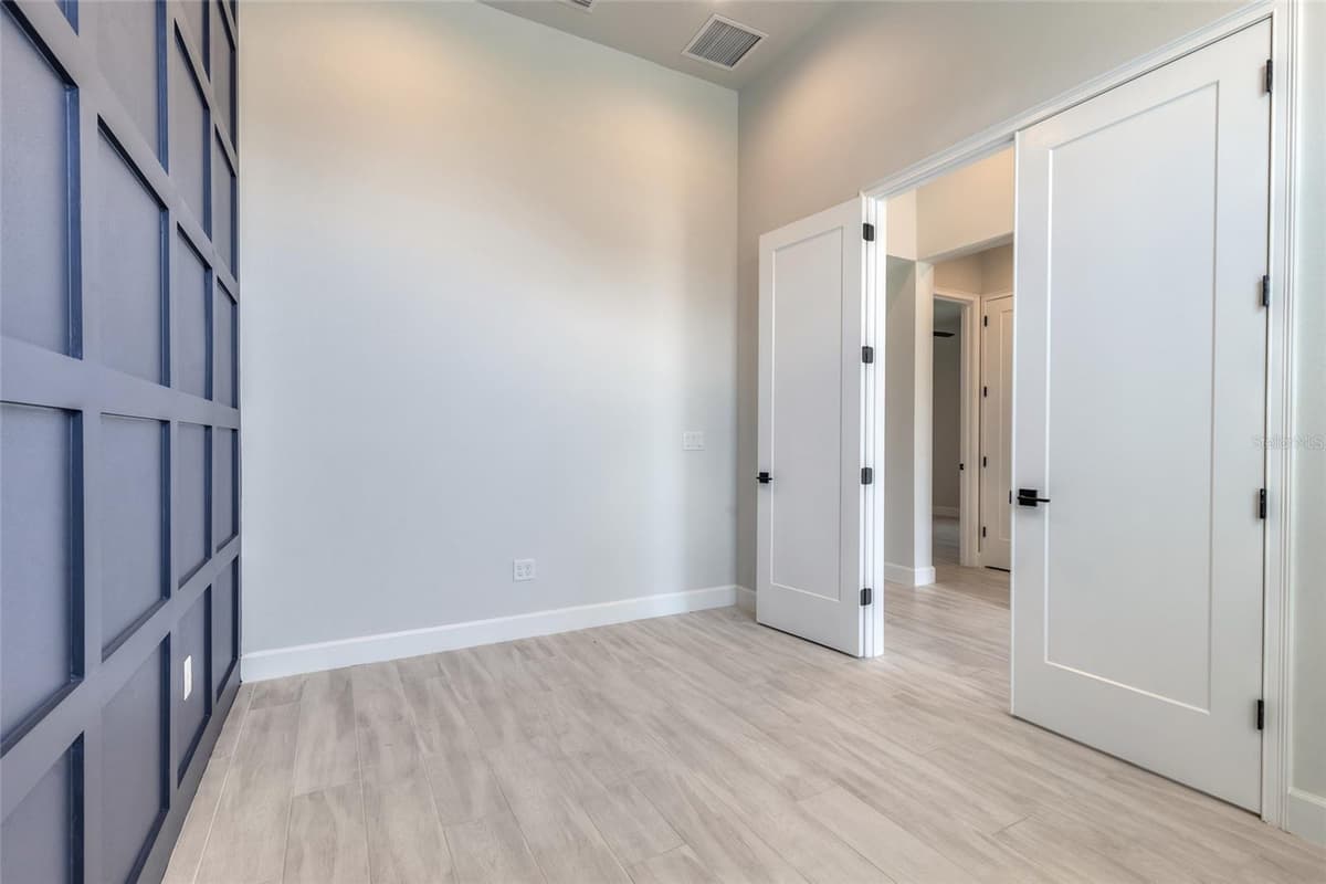321 AQUAMARINE WAY — photo 4 of 39