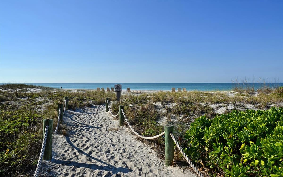 2089 GULF OF MEXICO DRIVE — photo 55 of 79