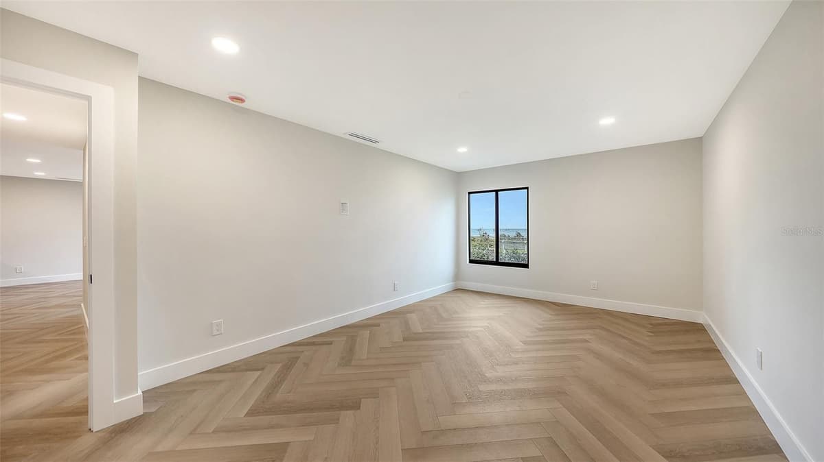 2089 GULF OF MEXICO DRIVE — photo 27 of 79
