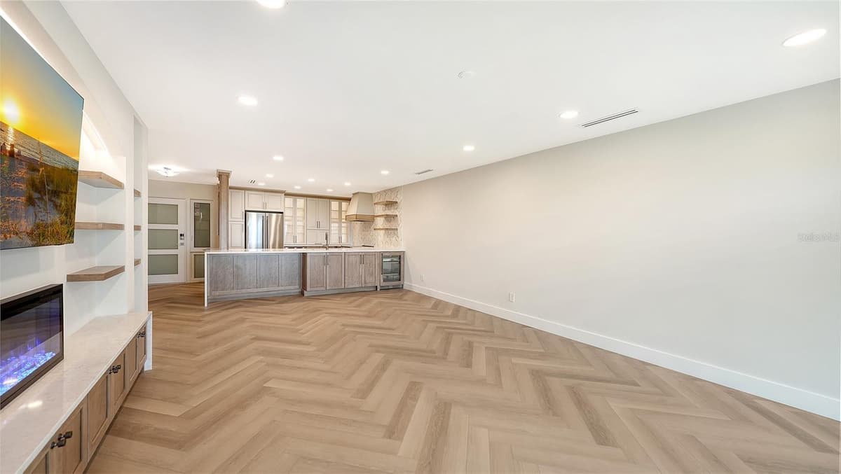 2089 GULF OF MEXICO DRIVE — photo 16 of 79