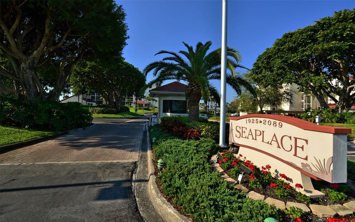 2089 GULF OF MEXICO DRIVE — photo 46 of 79