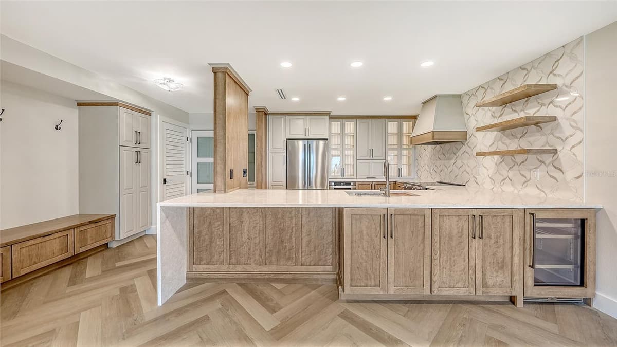 2089 GULF OF MEXICO DRIVE — photo 17 of 79