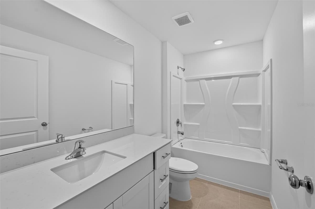 22568 ALCORN AVENUE — photo 18 of 21