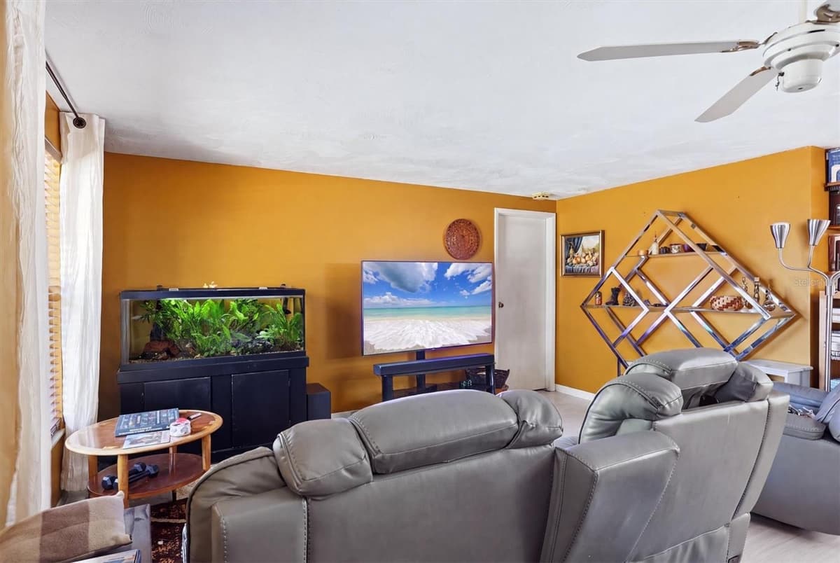 1700 SPOONBILL DRIVE — photo 9 of 40