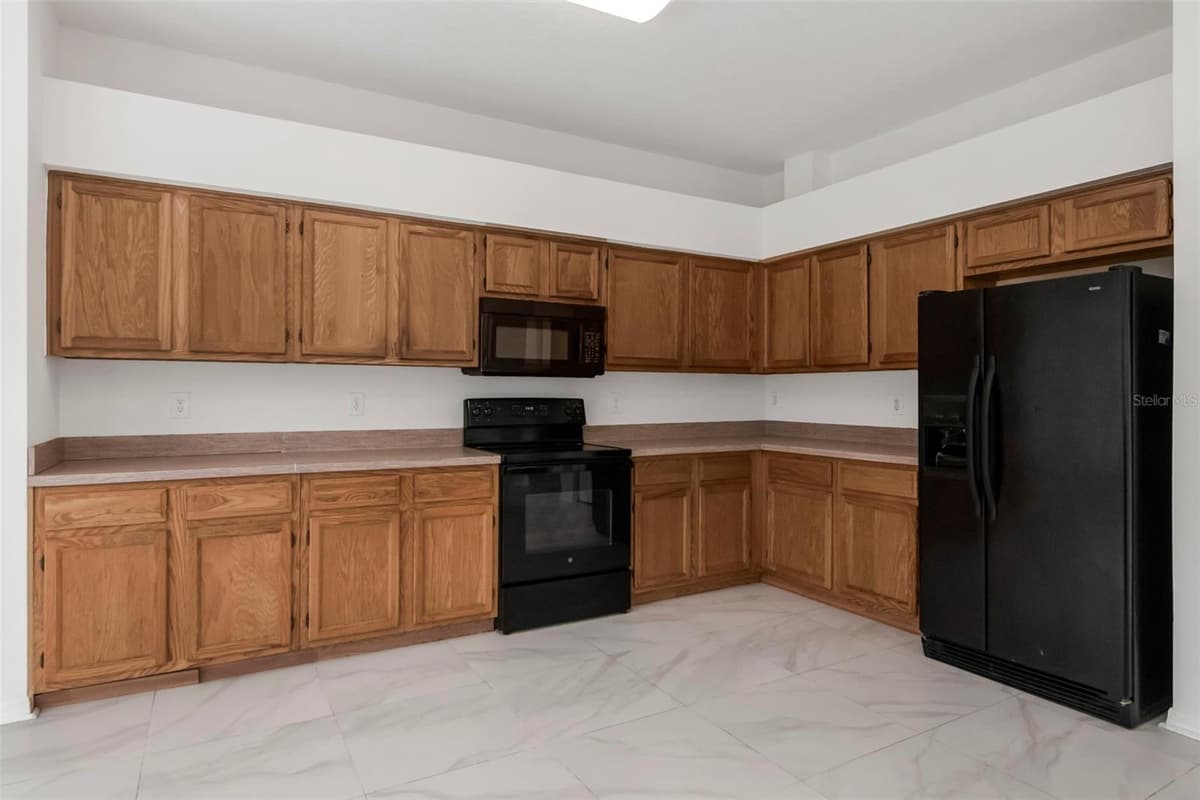 27512 BREAKERS DRIVE — photo 15 of 50