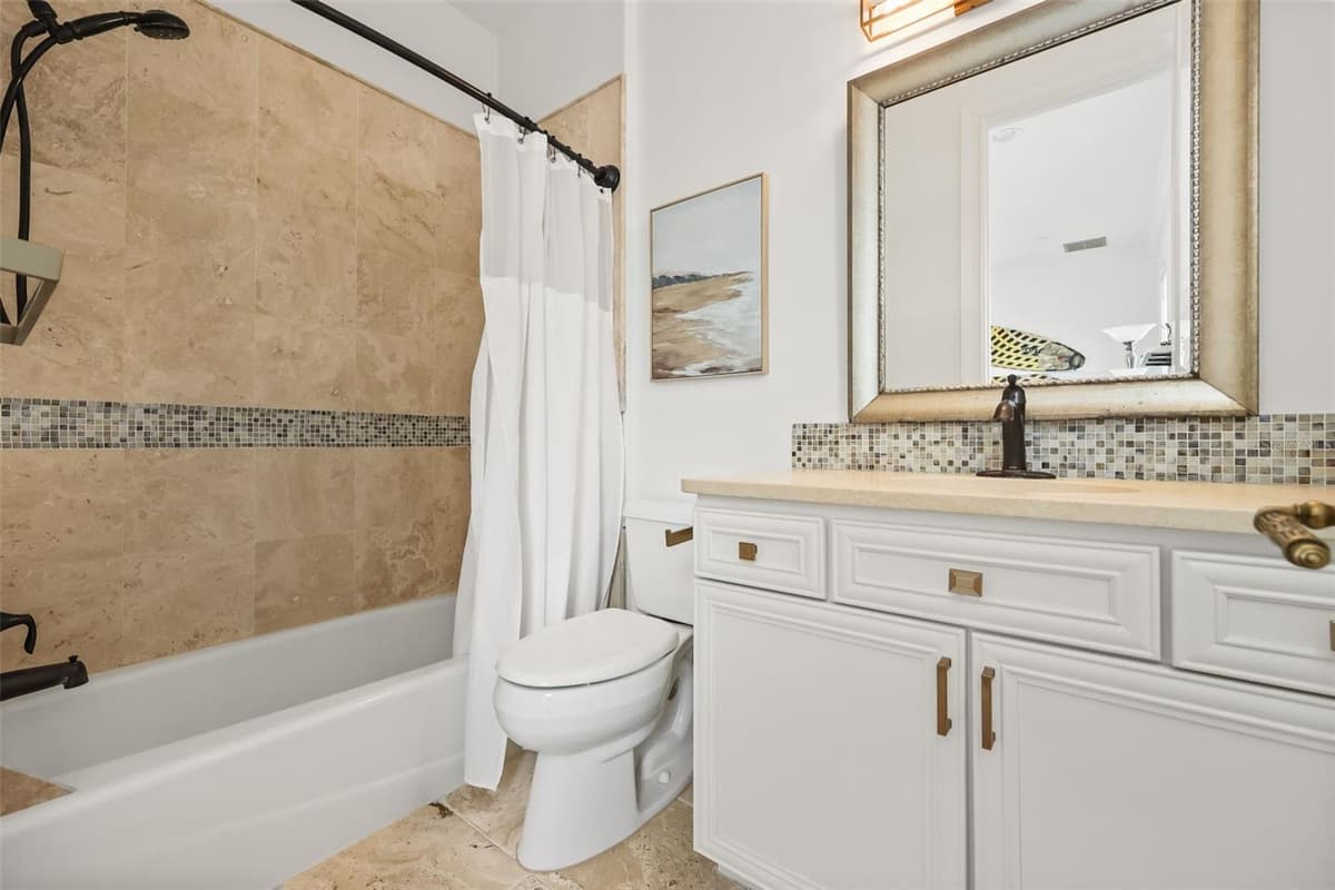 645 PANSY AVENUE — photo 34 of 60